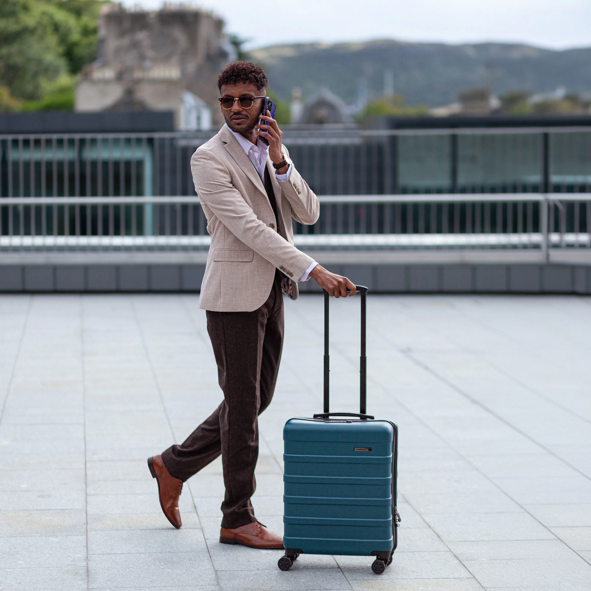 Anode 40L Cabin Suitcase - 55x40x20cm - Image 35