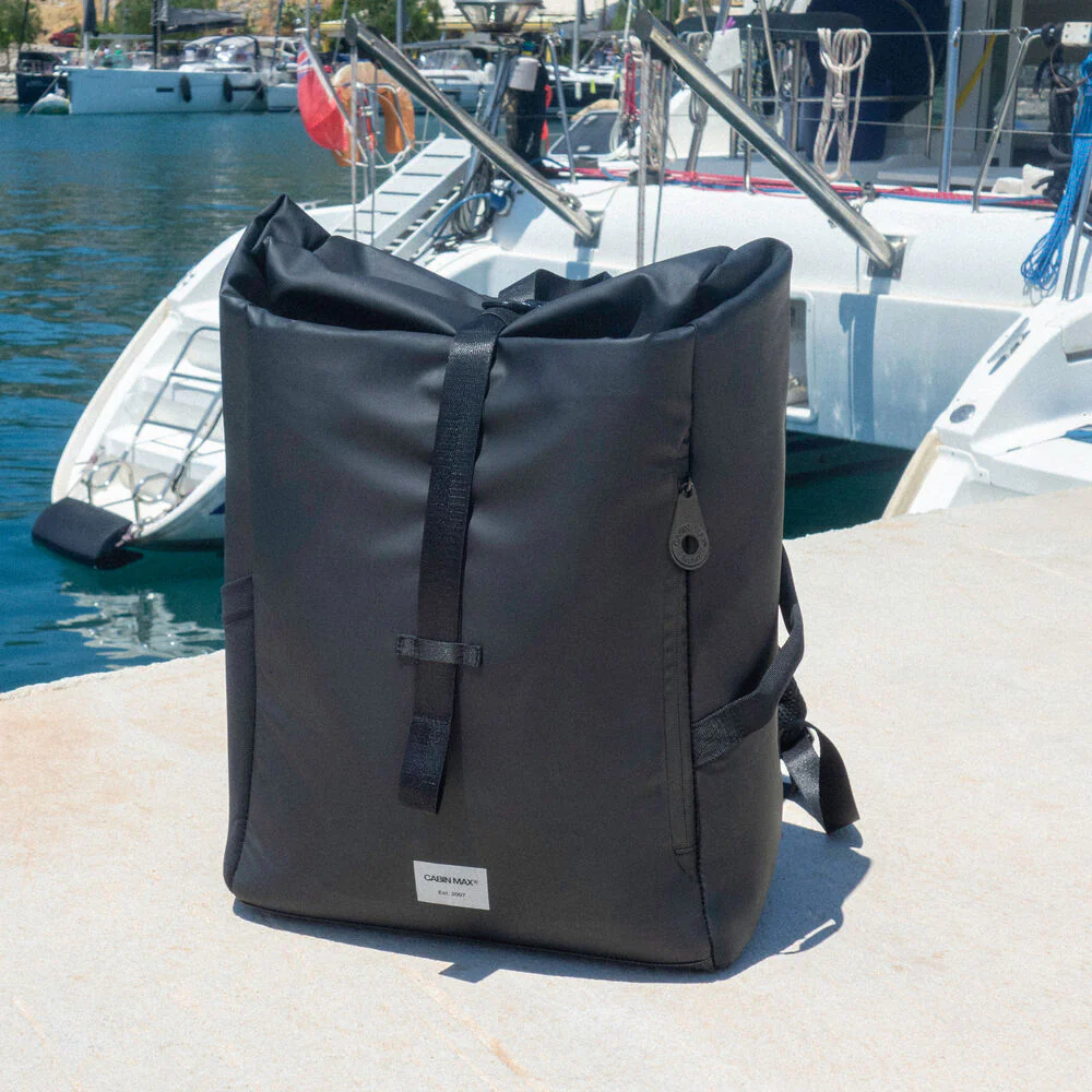 Iseo Rolltop Water Resistant Underseat Backpack 24L - 40x30x20 cm - Image 3