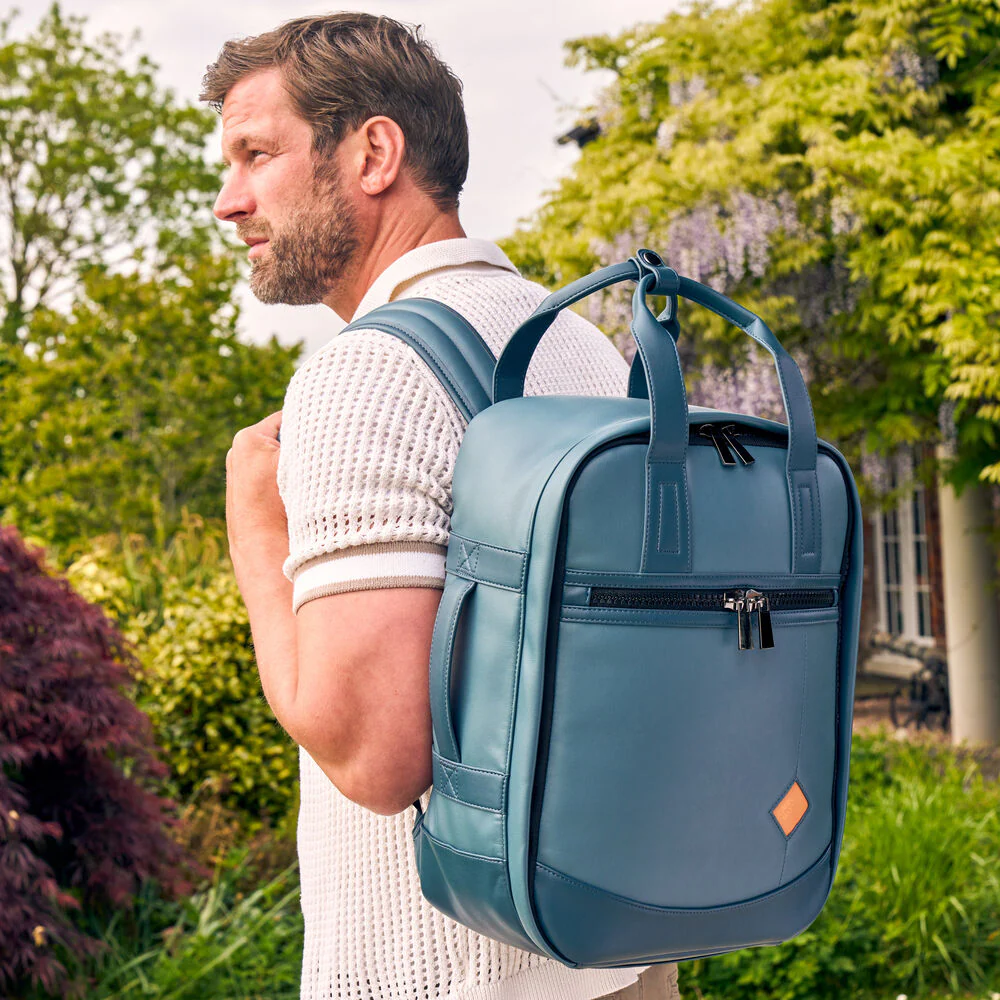 Poros Travel Backpack - 40x30x15 cm - Image 3