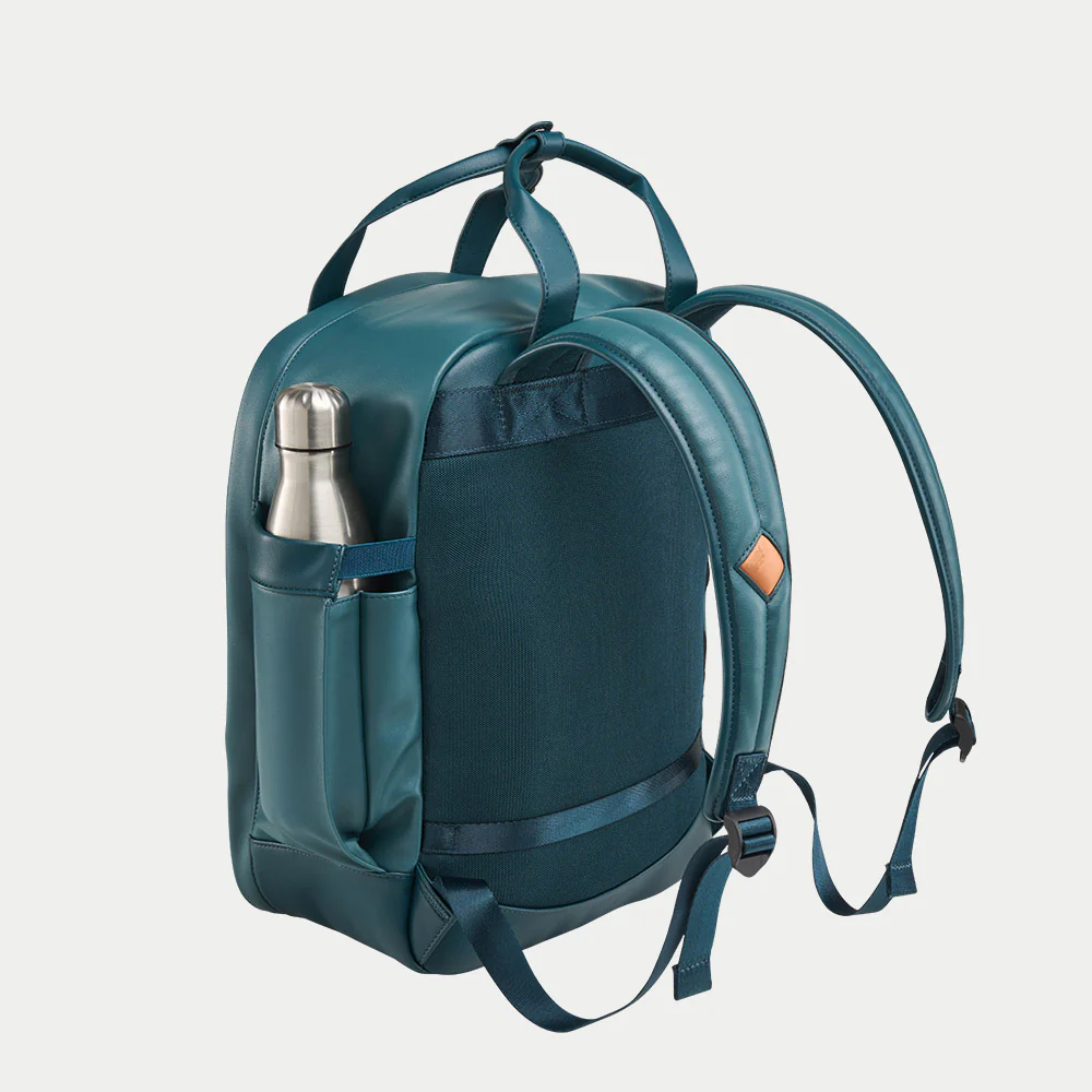 Poros Travel Backpack - 40x30x15 cm - Image 5